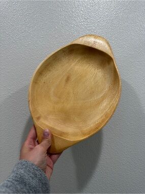 Creative Co-Op Acacia Wood Tray with Hand-Carved Rim